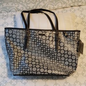 NINE WEST handbag like new condition